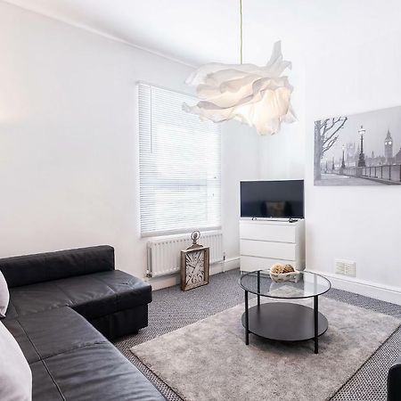 The Urban Apartment ดอนคาสเตอร์ ภายนอก รูปภาพ